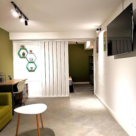 Uranus Studio Apartamento Piatra Neamţ Exterior foto